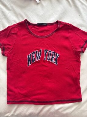 Brandy Melville Baby tee